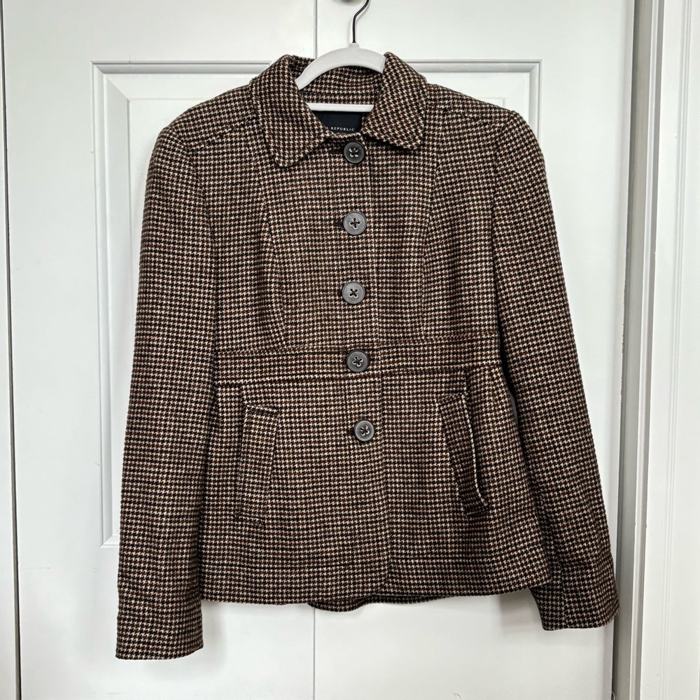 Cute Banana Republic Brown Houndstooth Women's Coat